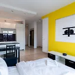 Bronowice Homely By Bookinghost Apartamento